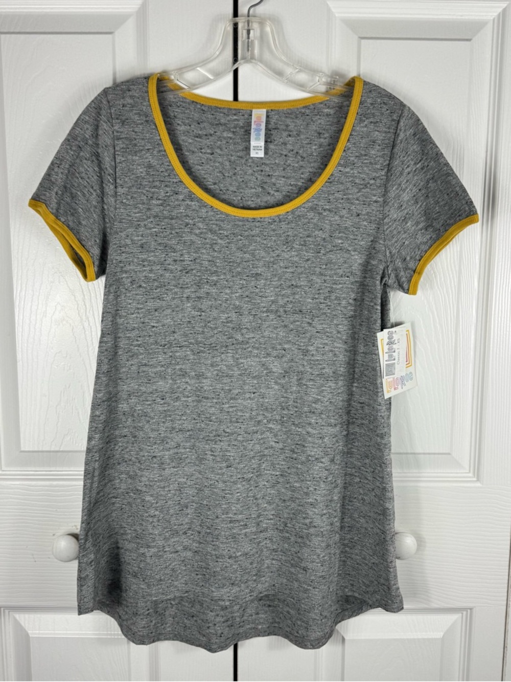 Lularoe Classic T Women's T Shirt Gray Yellow Size XS NEW